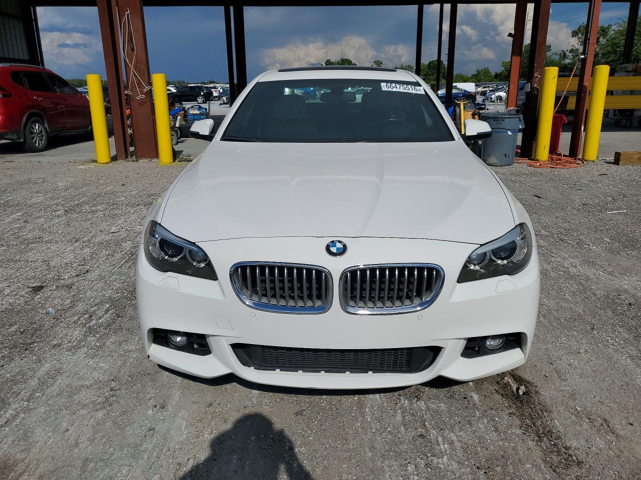 2016 BMW 550 I - zdjęcie 5