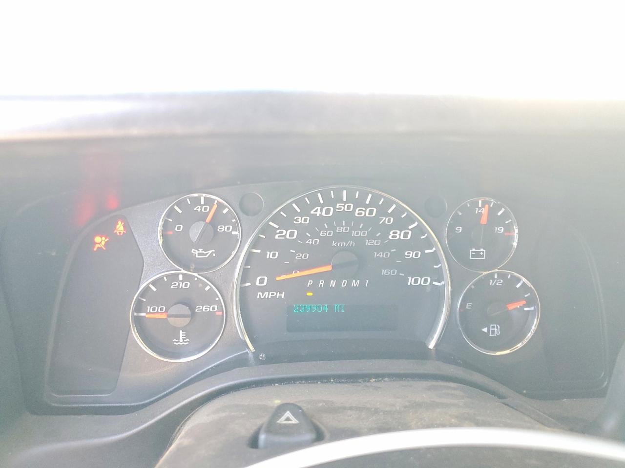 2016 Chevrolet Express G2500 - zdjęcie 9
