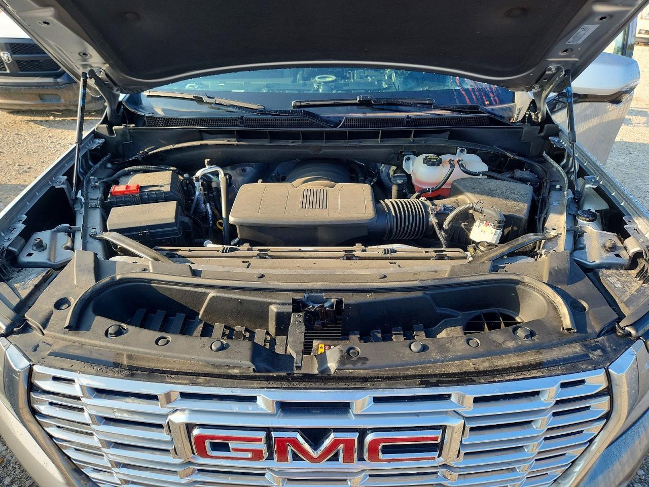2026 GMC Yukon Denali - zdjęcie 12