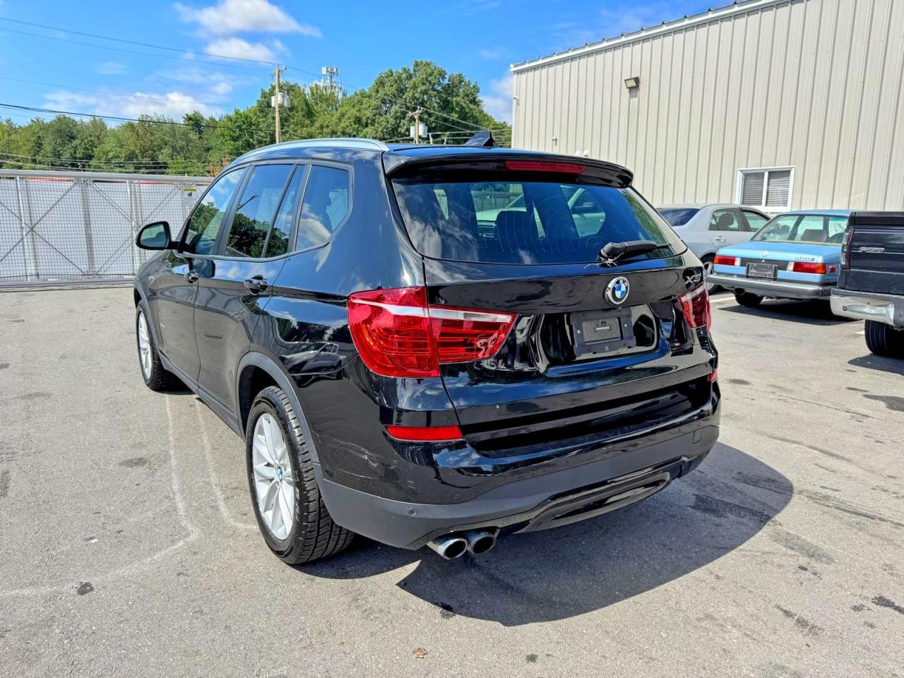 2017 BMW X3 xDrive28I - zdjęcie 2