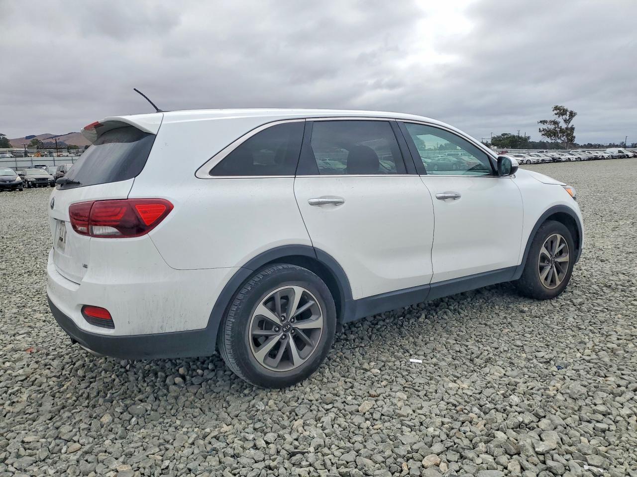 2020 Kia Sorento S - zdjęcie 3