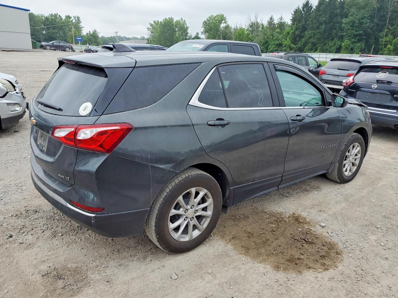 2021 Chevrolet Equinox Lt - zdjęcie 3