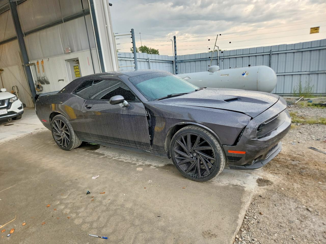 2017 Dodge Challenger Sxt - zdjęcie 4