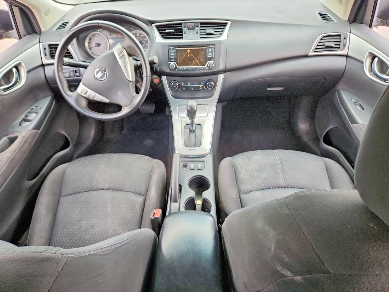 2015 Nissan Sentra Sr - zdjęcie 8