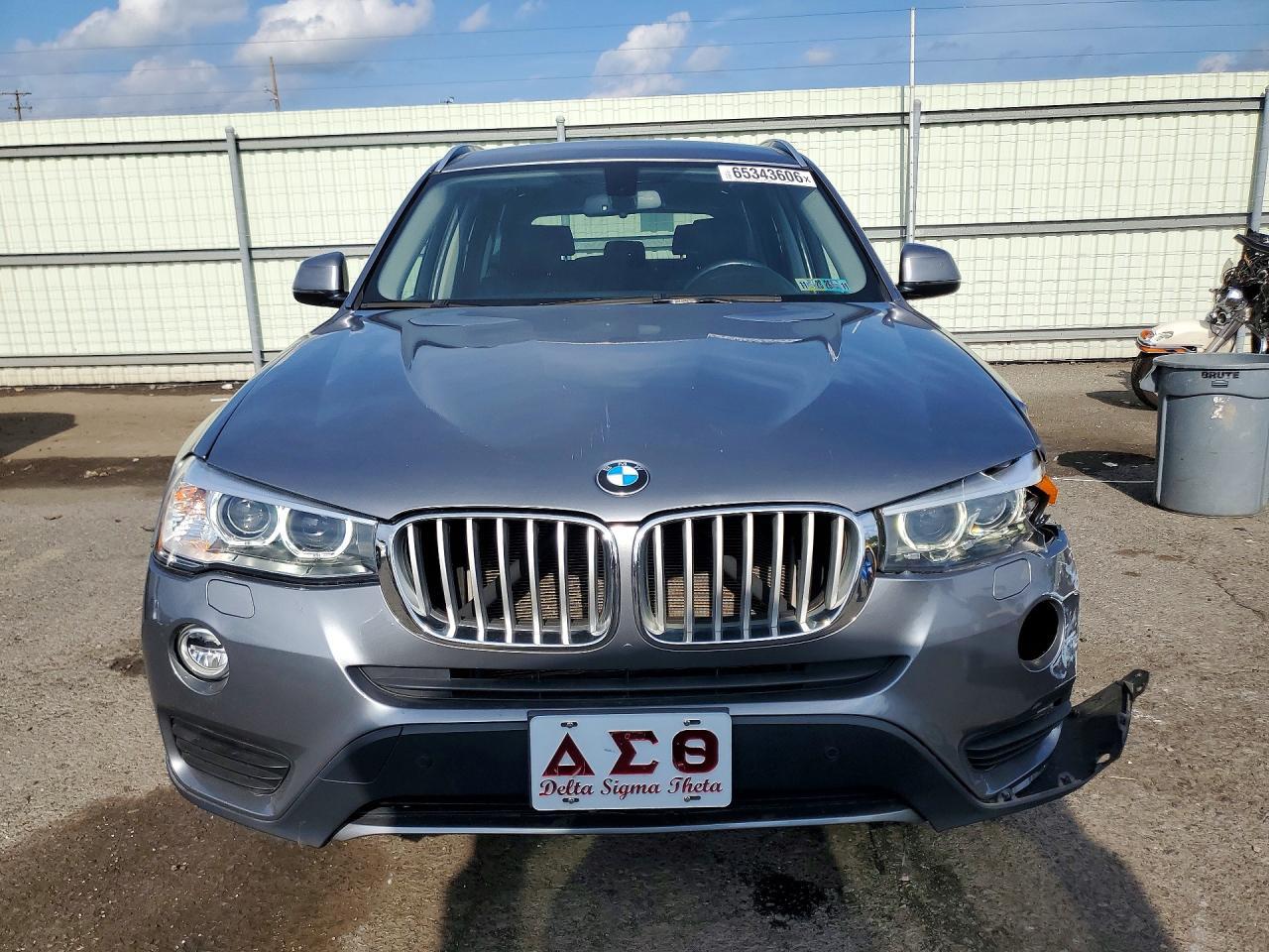 2017 BMW X3 xDrive28I - zdjęcie 5