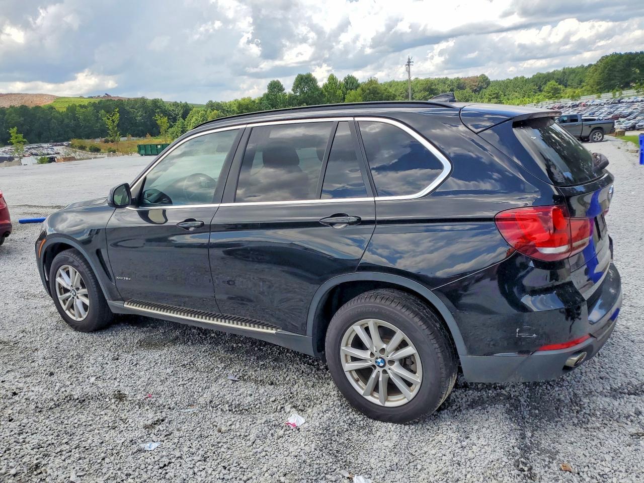 2014 BMW X5 xDrive35D - zdjęcie 2