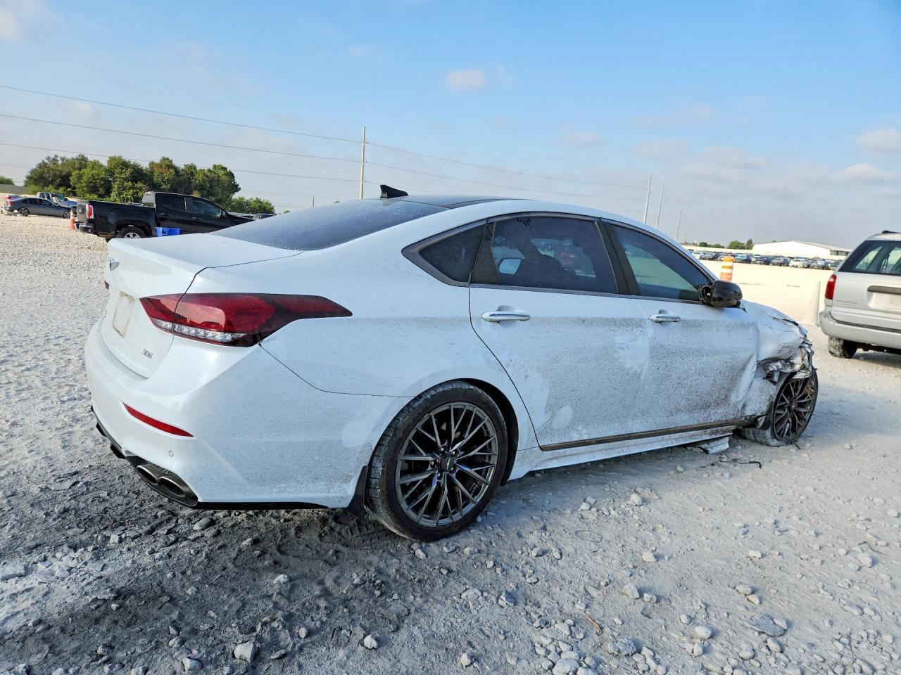 2018 Genesis G80 Sport - zdjęcie 3