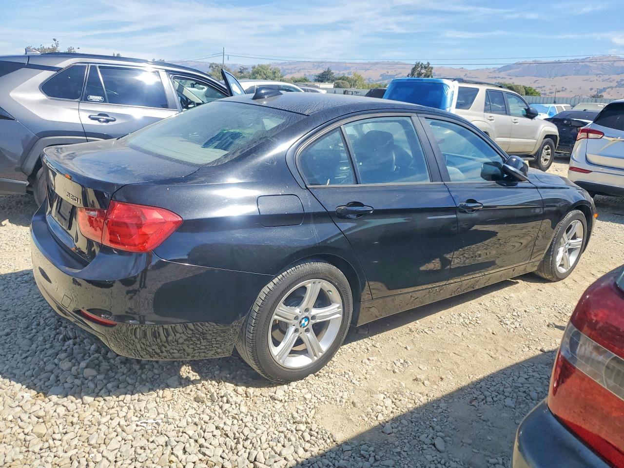 2014 BMW 320 I - zdjęcie 3