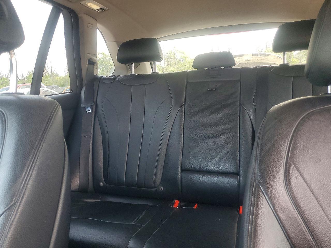 2016 BMW X5 xDrive35I - zdjęcie 10