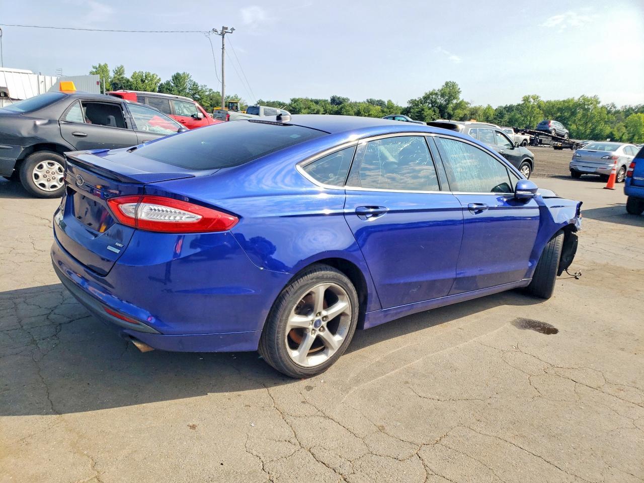 2013 Ford Fusion Se - zdjęcie 3