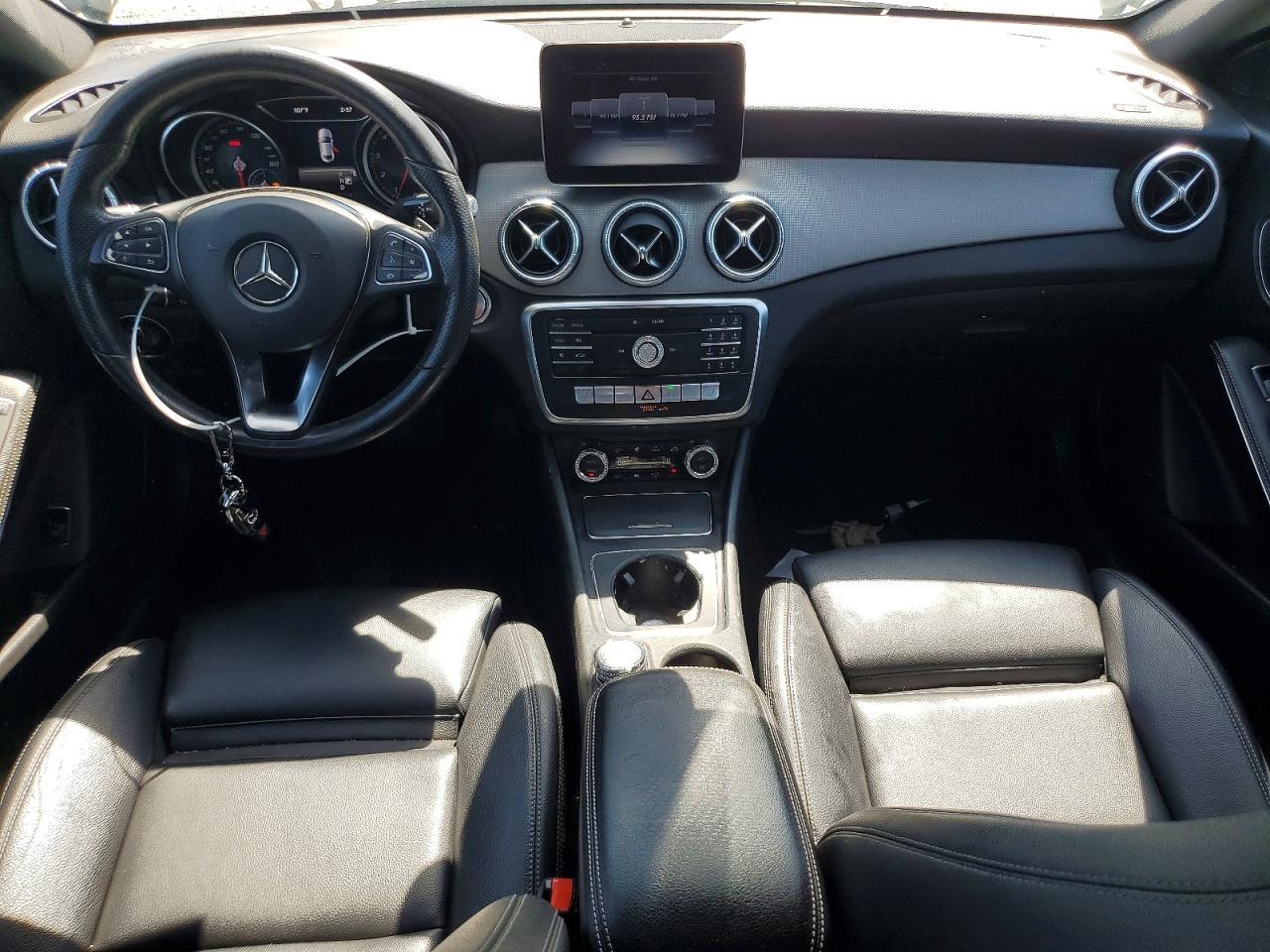 2019 Mercedes-Benz Cla 250 4Matic - zdjęcie 8