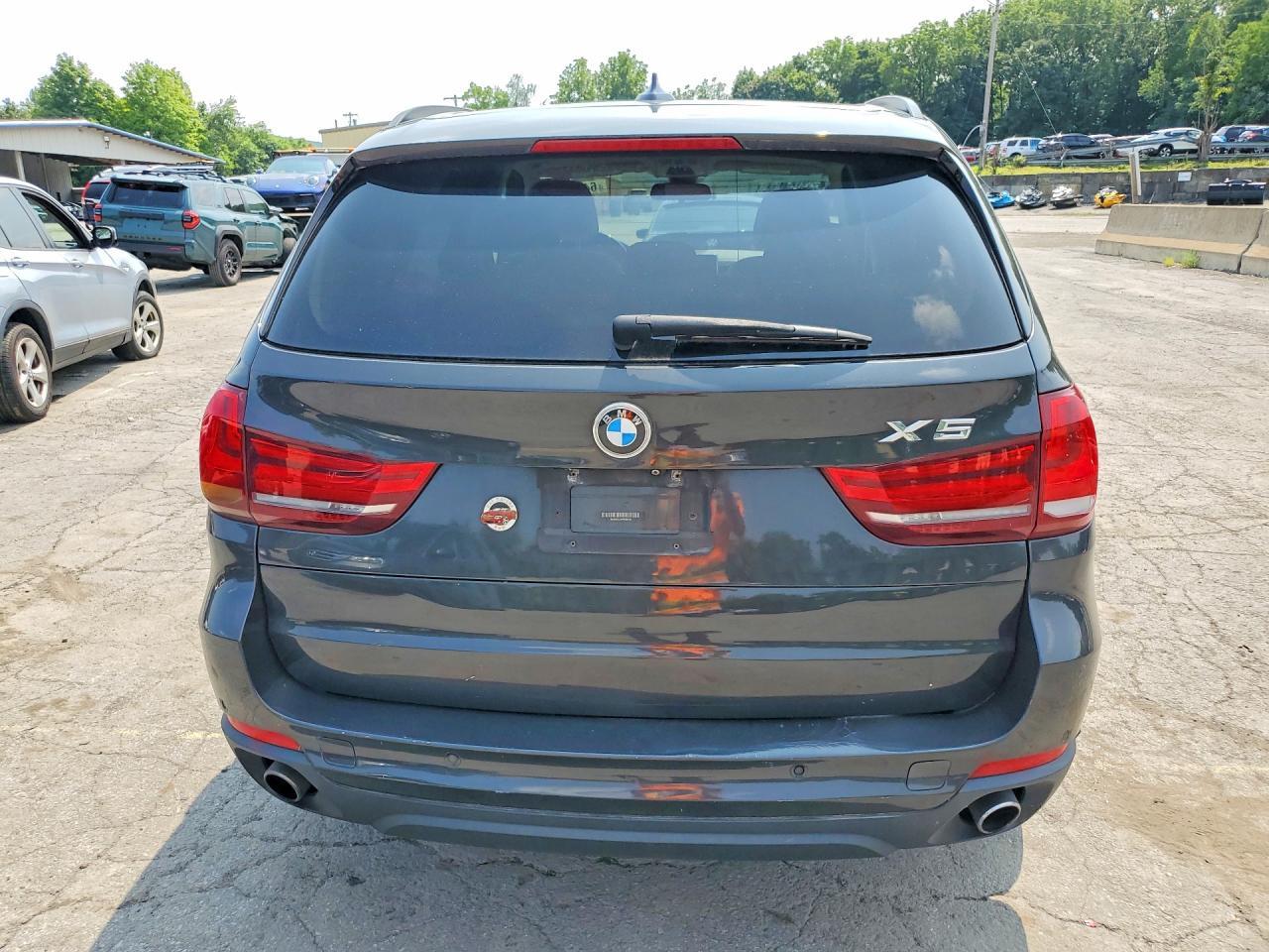 2015 BMW X5 xDrive35I - zdjęcie 6