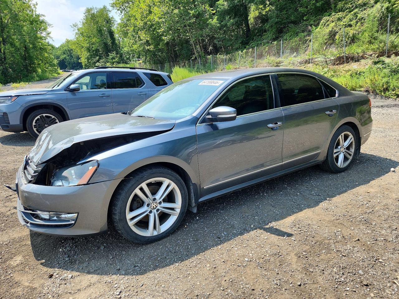 2015 Volkswagen Passat Sel - zdjęcie główne