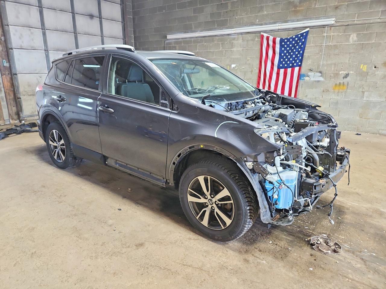 2016 Toyota Rav4 Xle - zdjęcie 4