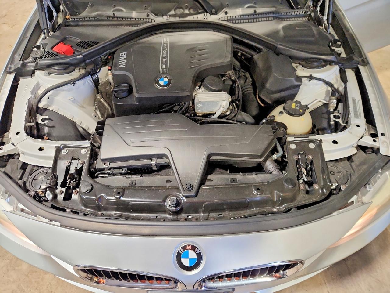 2015 BMW 328 Xi Sulev - zdjęcie 11