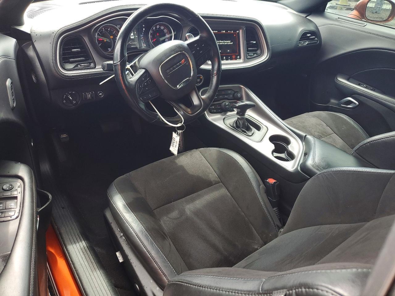 2022 Dodge Challenger Gt - zdjęcie 8