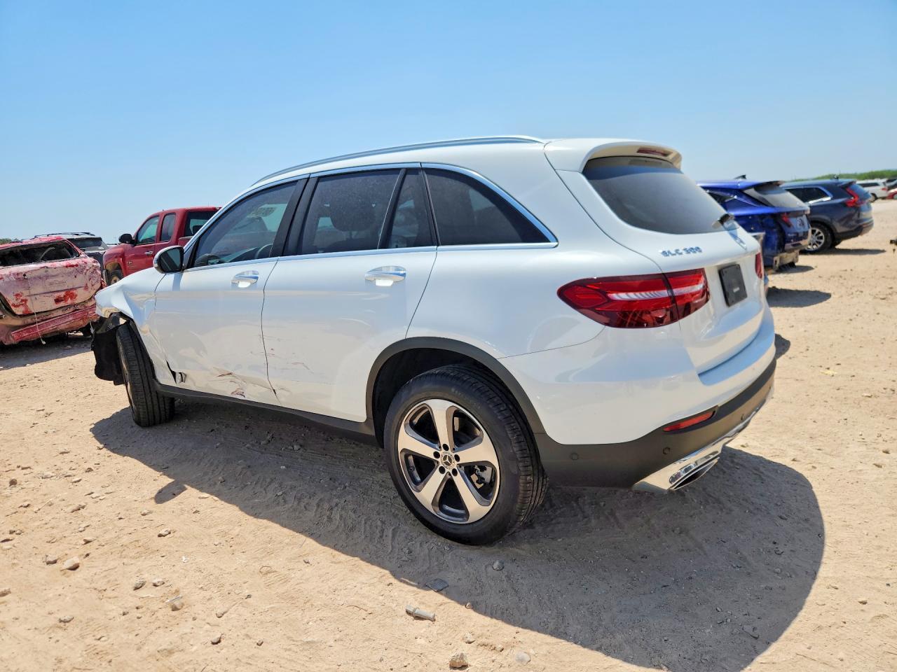 2018 Mercedes-Benz Glc 300 - zdjęcie 2