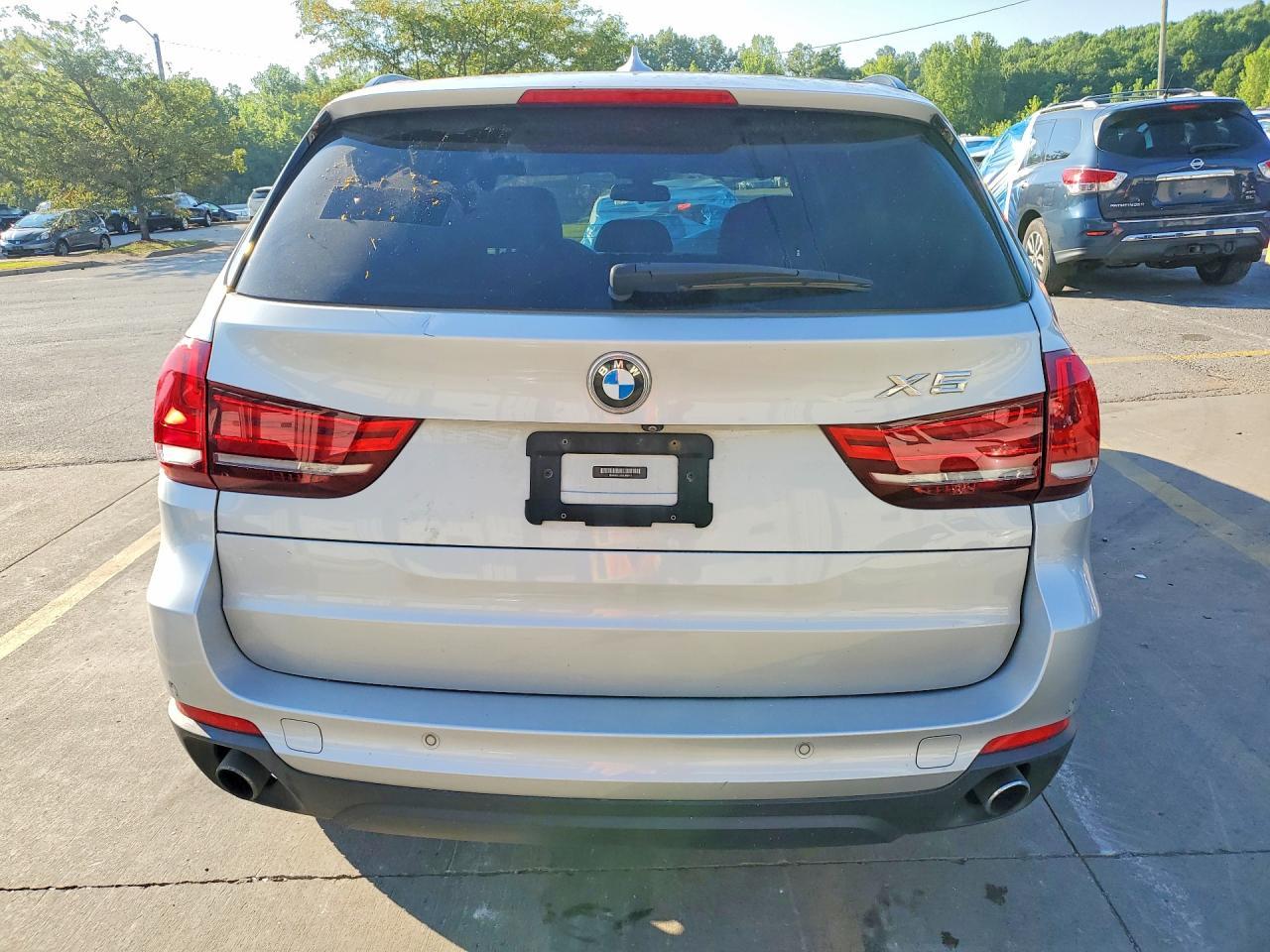 2016 BMW X5 xDrive35I - zdjęcie 6