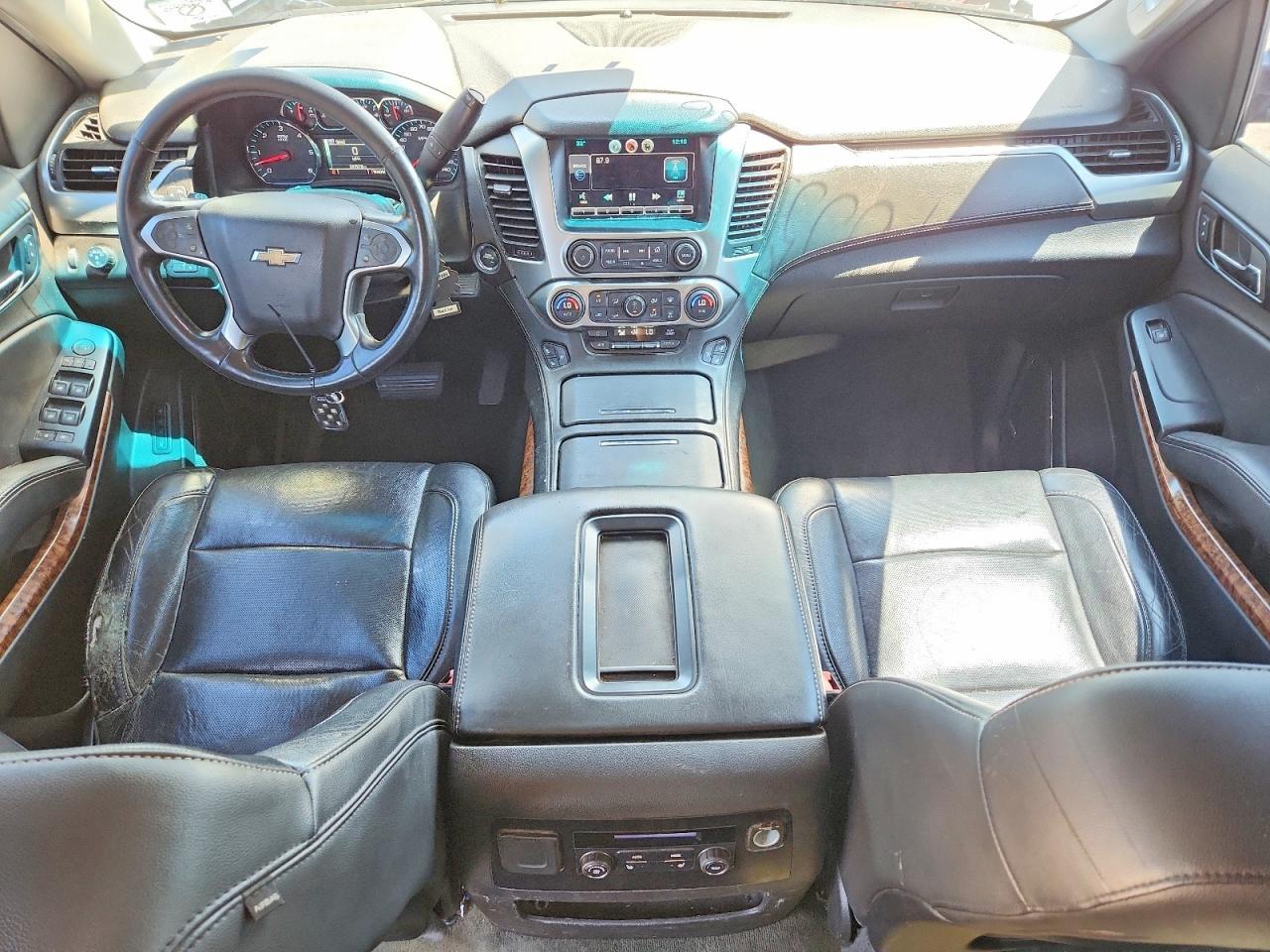 2015 Chevrolet Suburban K1500 Ltz - zdjęcie 8