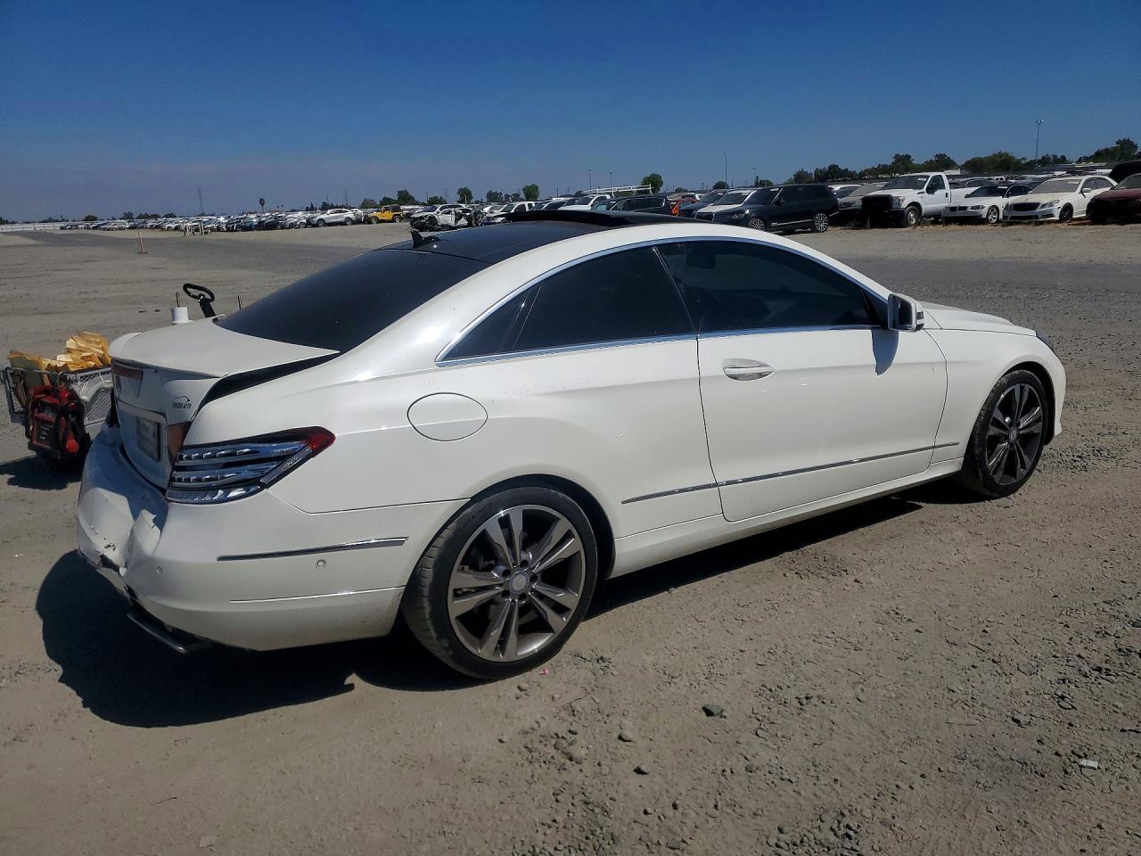 2014 Mercedes-Benz E 350 - zdjęcie 3
