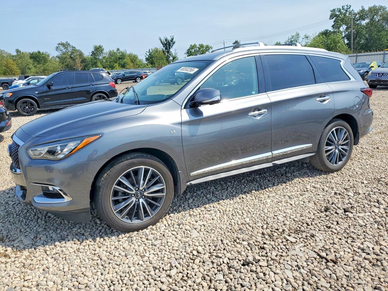 2019 Infiniti Qx60 Luxe - zdjęcie główne