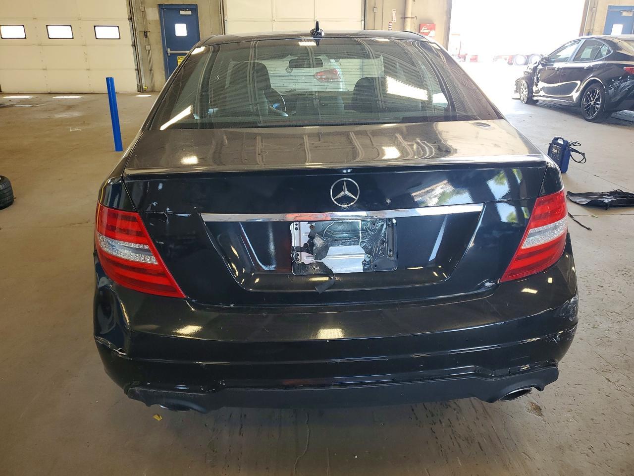 2013 Mercedes-Benz C 300 4Matic - zdjęcie 6