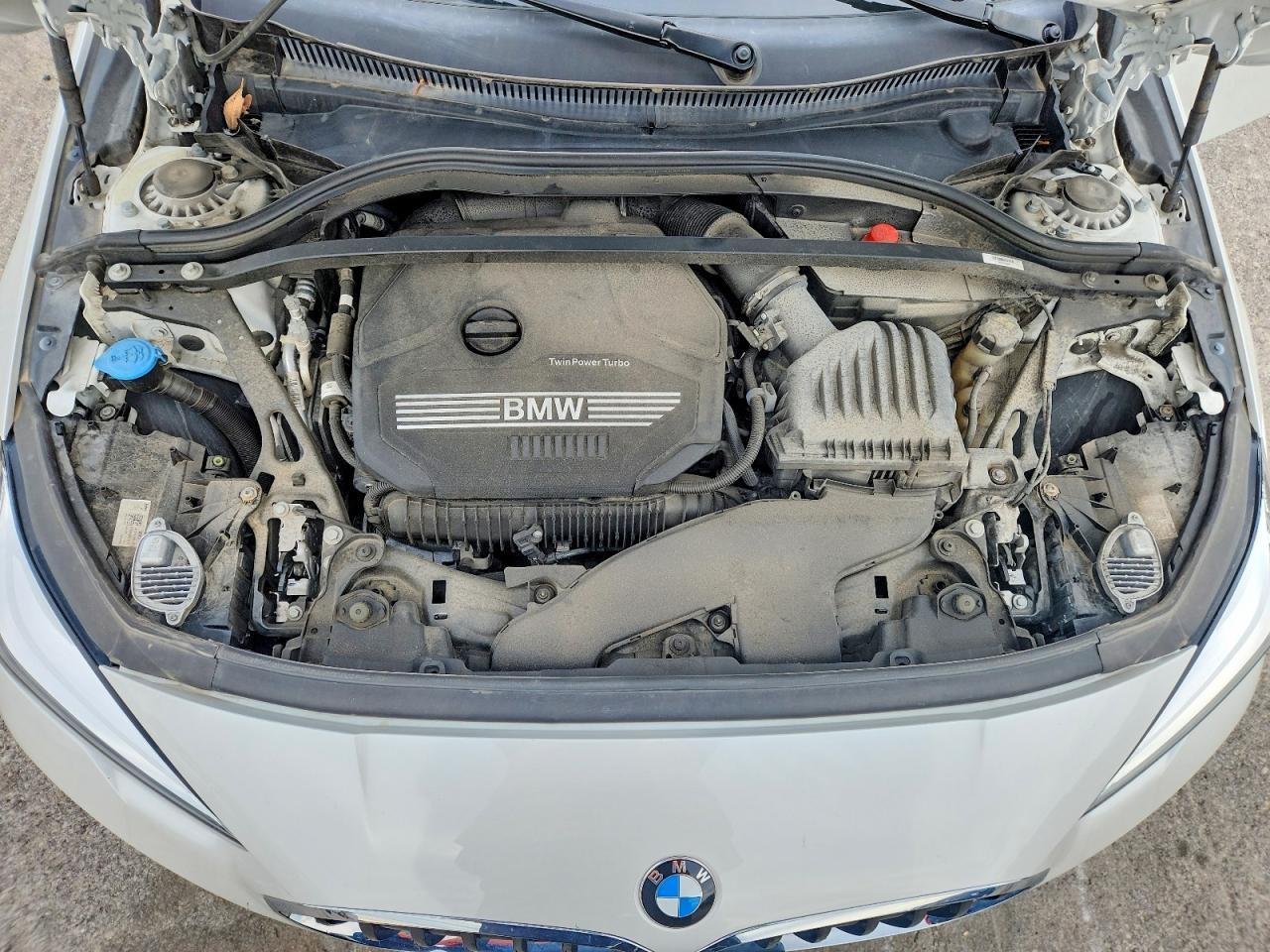 2022 BMW 228I - zdjęcie 11