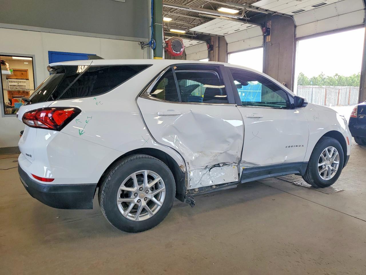 2024 Chevrolet Equinox Lt - zdjęcie 3