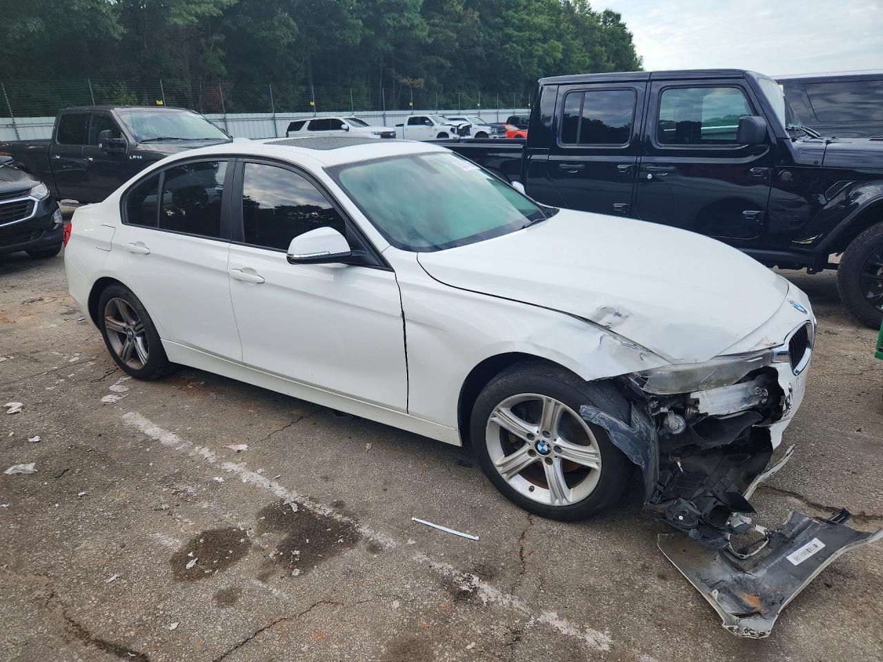 2015 BMW 328 I - zdjęcie 4