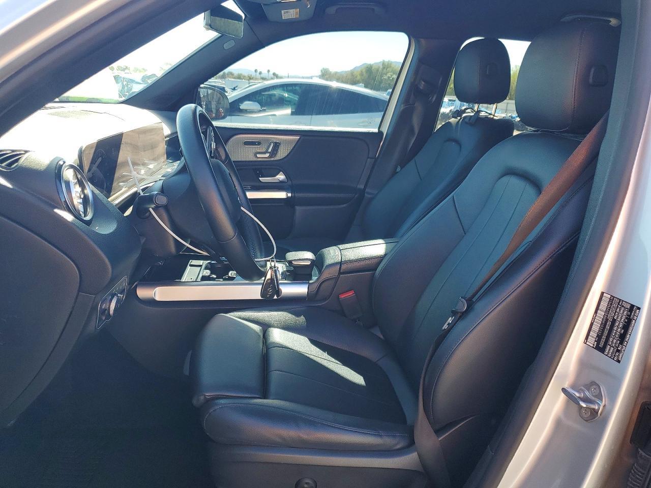2021 Mercedes-Benz Glb 250 - zdjęcie 7