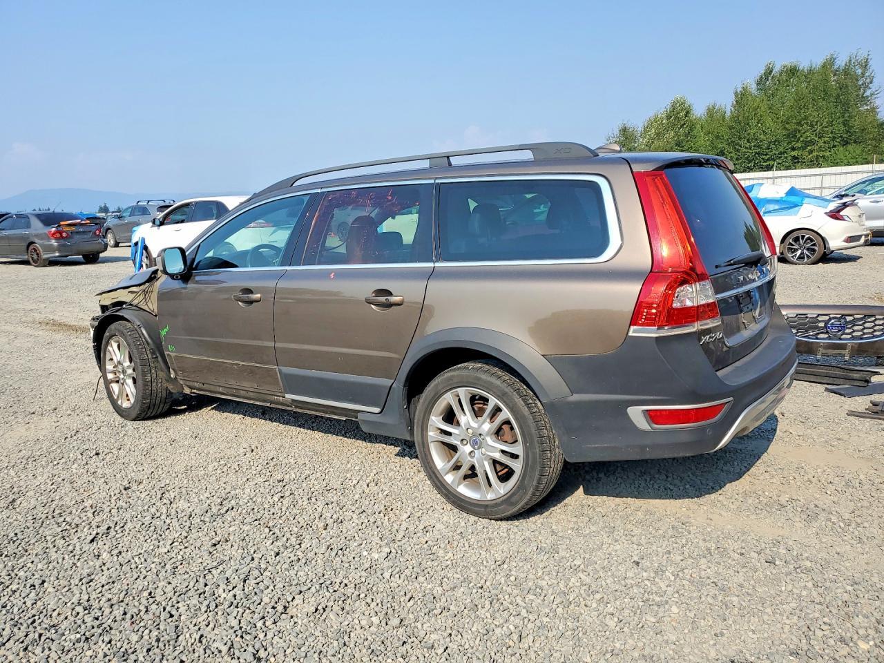 2016 Volvo Xc70 T5 Platinum - zdjęcie 2