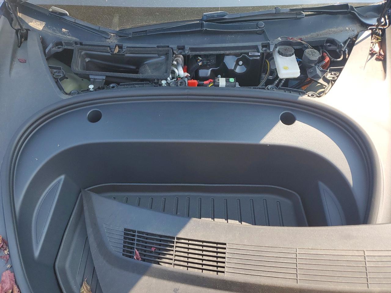 2023 Tesla Model 3 - zdjęcie 11