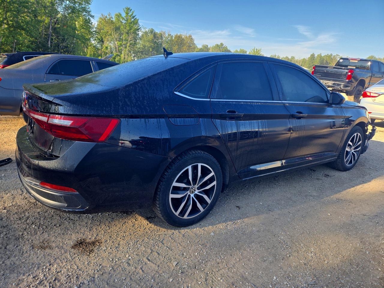 2025 Volkswagen Jetta Se - zdjęcie 3
