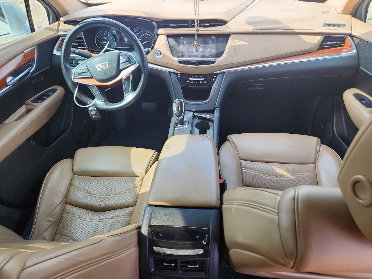 2017 Cadillac Xt5 Platinum - zdjęcie 8