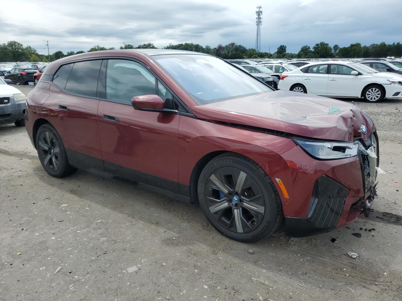 2023 BMW Ix xDrive50 - zdjęcie 4