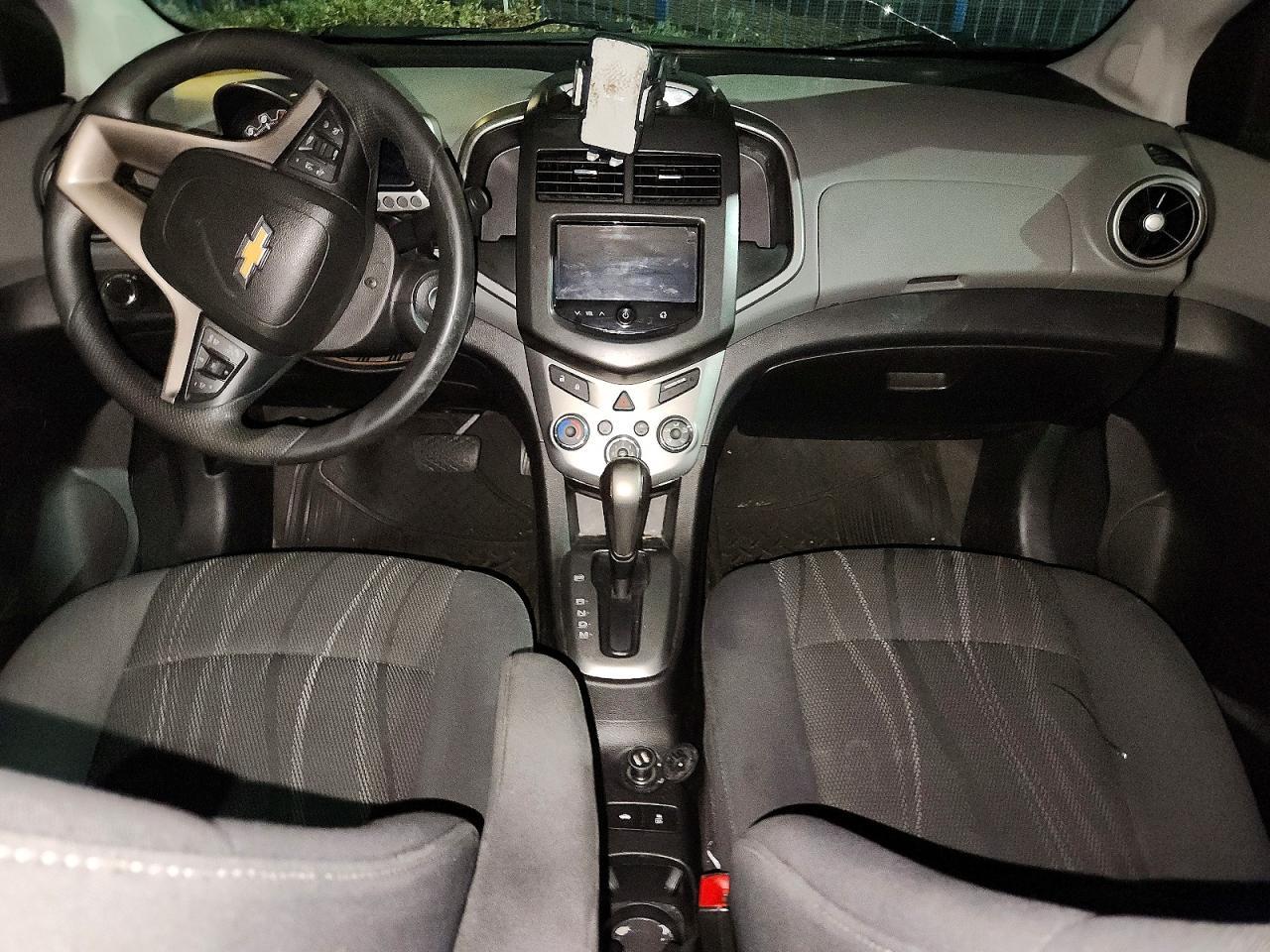 2014 Chevrolet Sonic Lt - zdjęcie 8