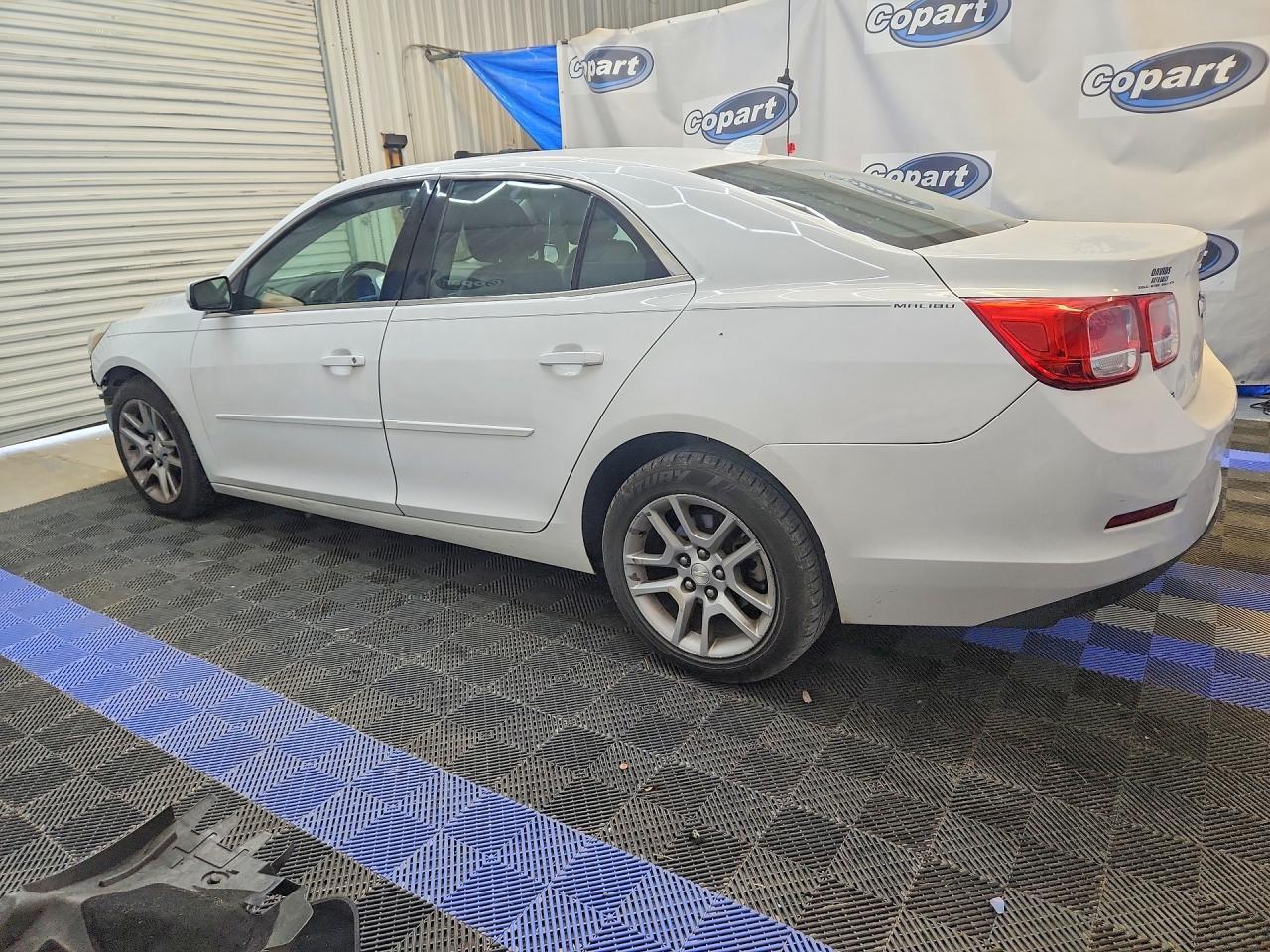 2014 Chevrolet Malibu 1Lt - zdjęcie 2