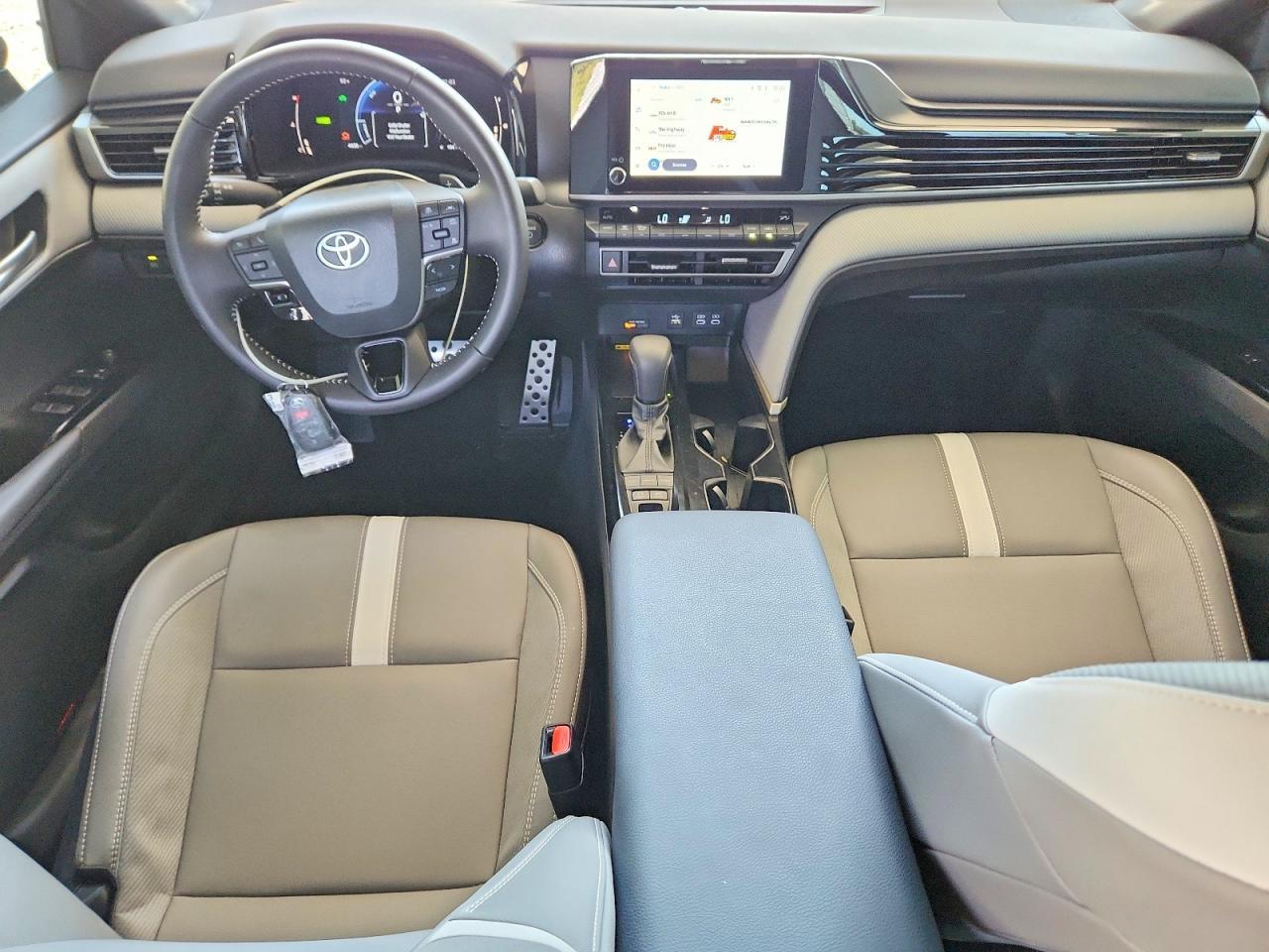 2026 Toyota Camry Se - zdjęcie 8