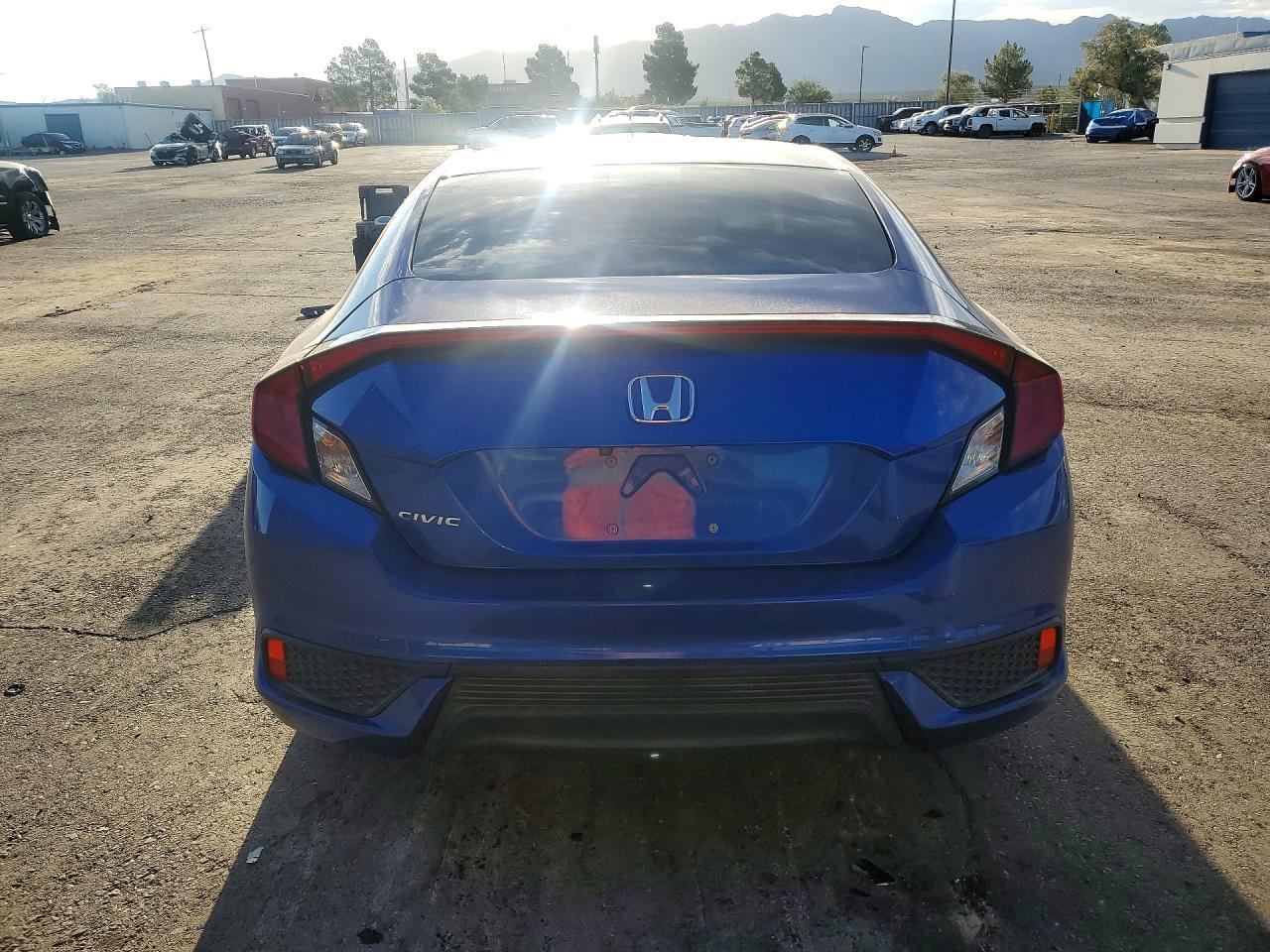 2017 Honda Civic Lx - zdjęcie 6