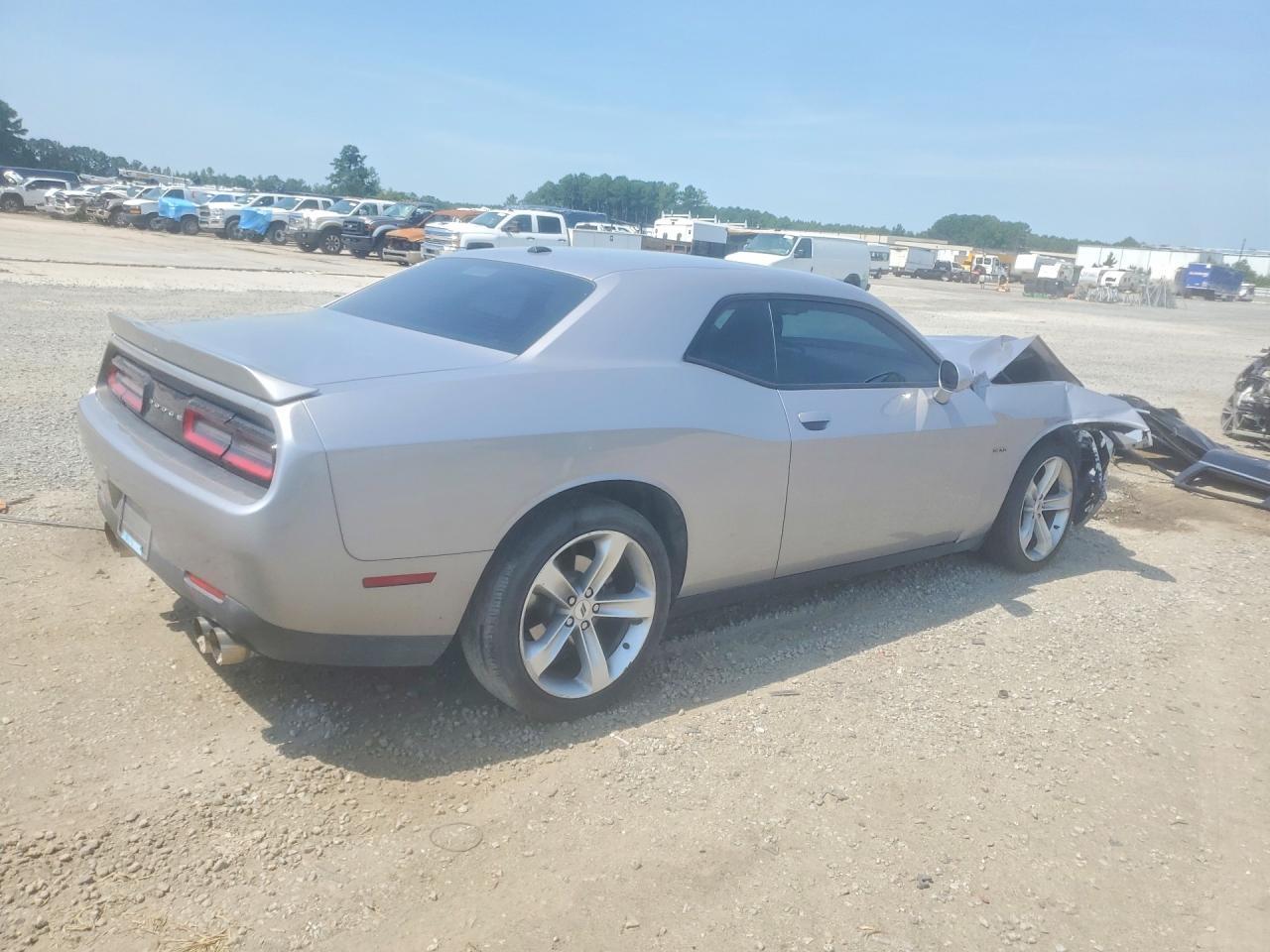2018 Dodge Challenger R/T - zdjęcie 3