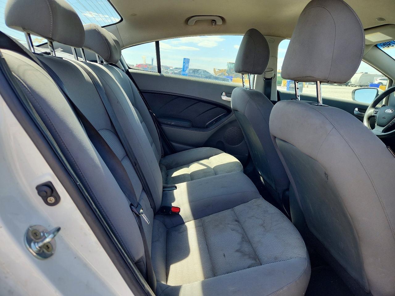 2017 Kia Forte Lx - zdjęcie 10