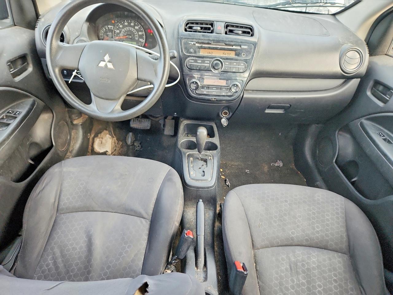 2015 Mitsubishi Mirage De - zdjęcie 8