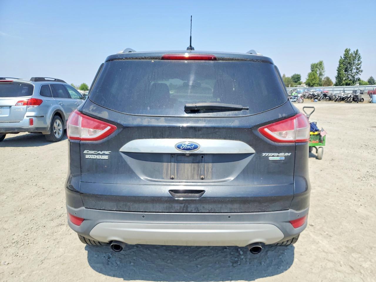 2014 Ford Escape Titanium - zdjęcie 6