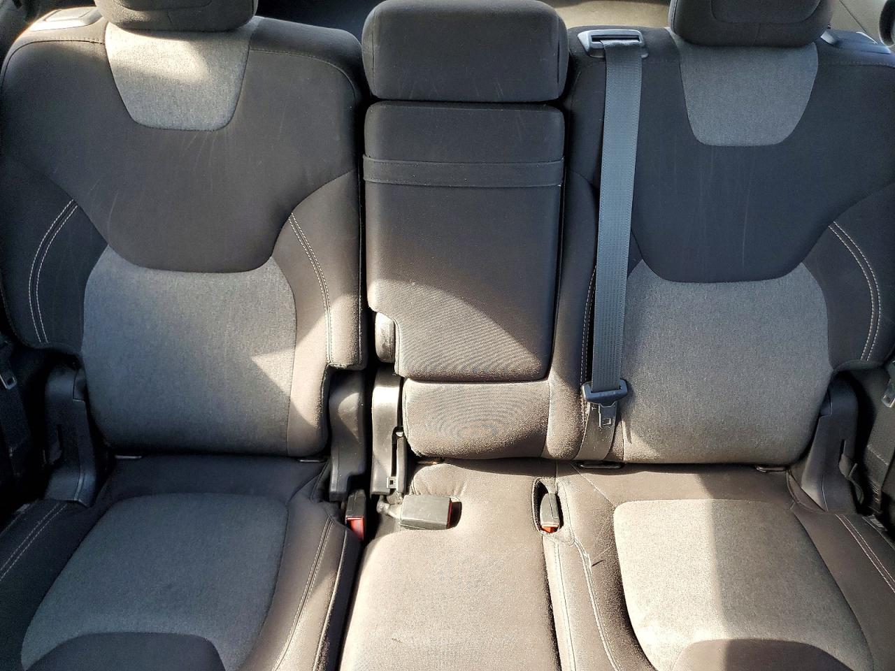 2014 Jeep Cherokee Sport - zdjęcie 10