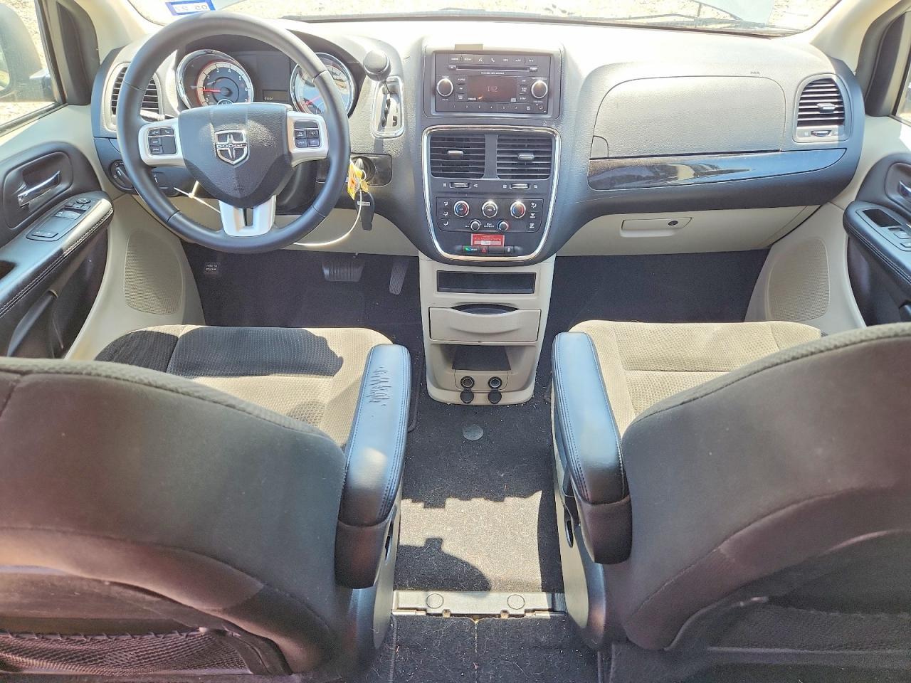 2017 Dodge Grand Caravan Se - zdjęcie 8