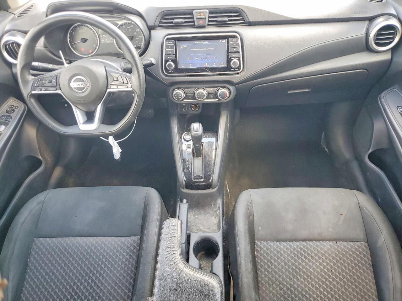 2021 Nissan Versa S - zdjęcie 8