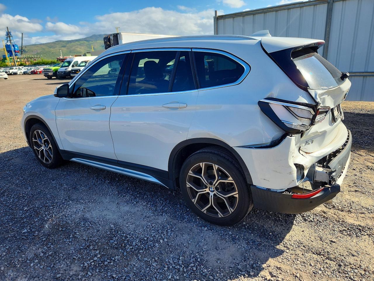 2020 BMW X1 Sdrive28I - zdjęcie 2