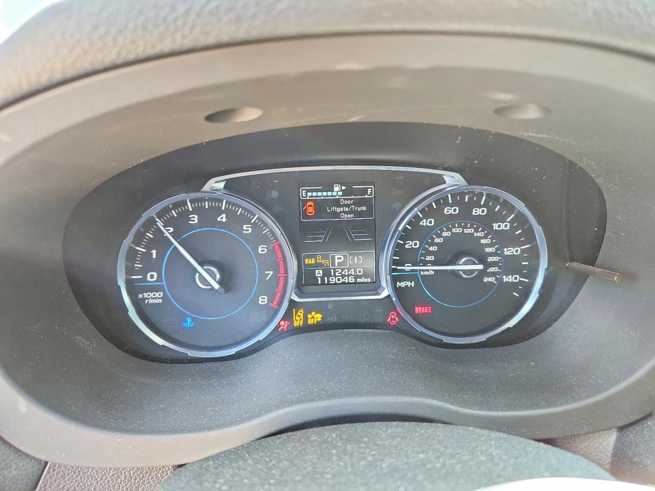 2017 Subaru Forester 2.0Xt Touring - zdjęcie 9
