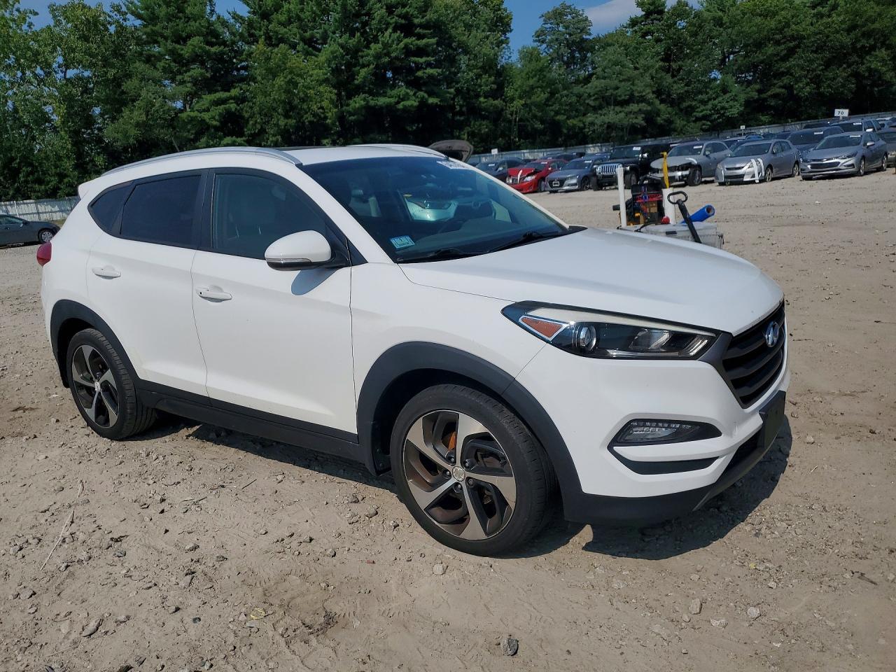 2016 Hyundai Tucson Sport - zdjęcie 4