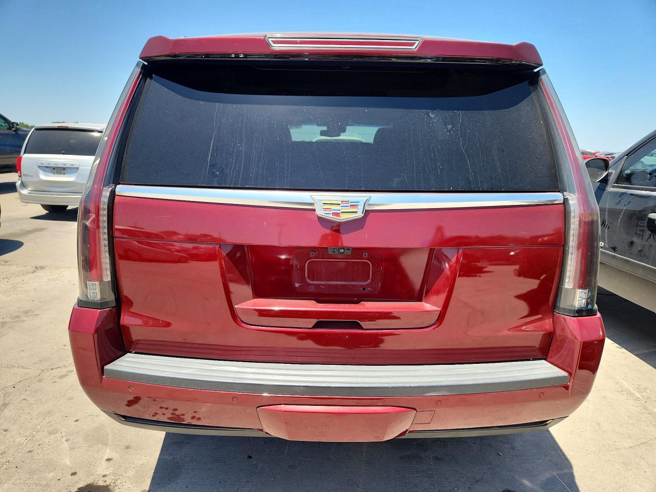 2017 Cadillac Escalade Premium Luxury - zdjęcie 6